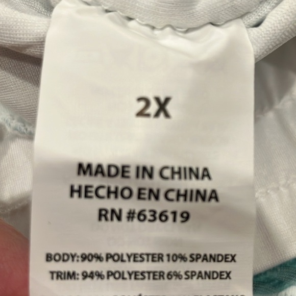 Bebe | Tropical Green Leaf Print Shorts - Picture 9 of 10